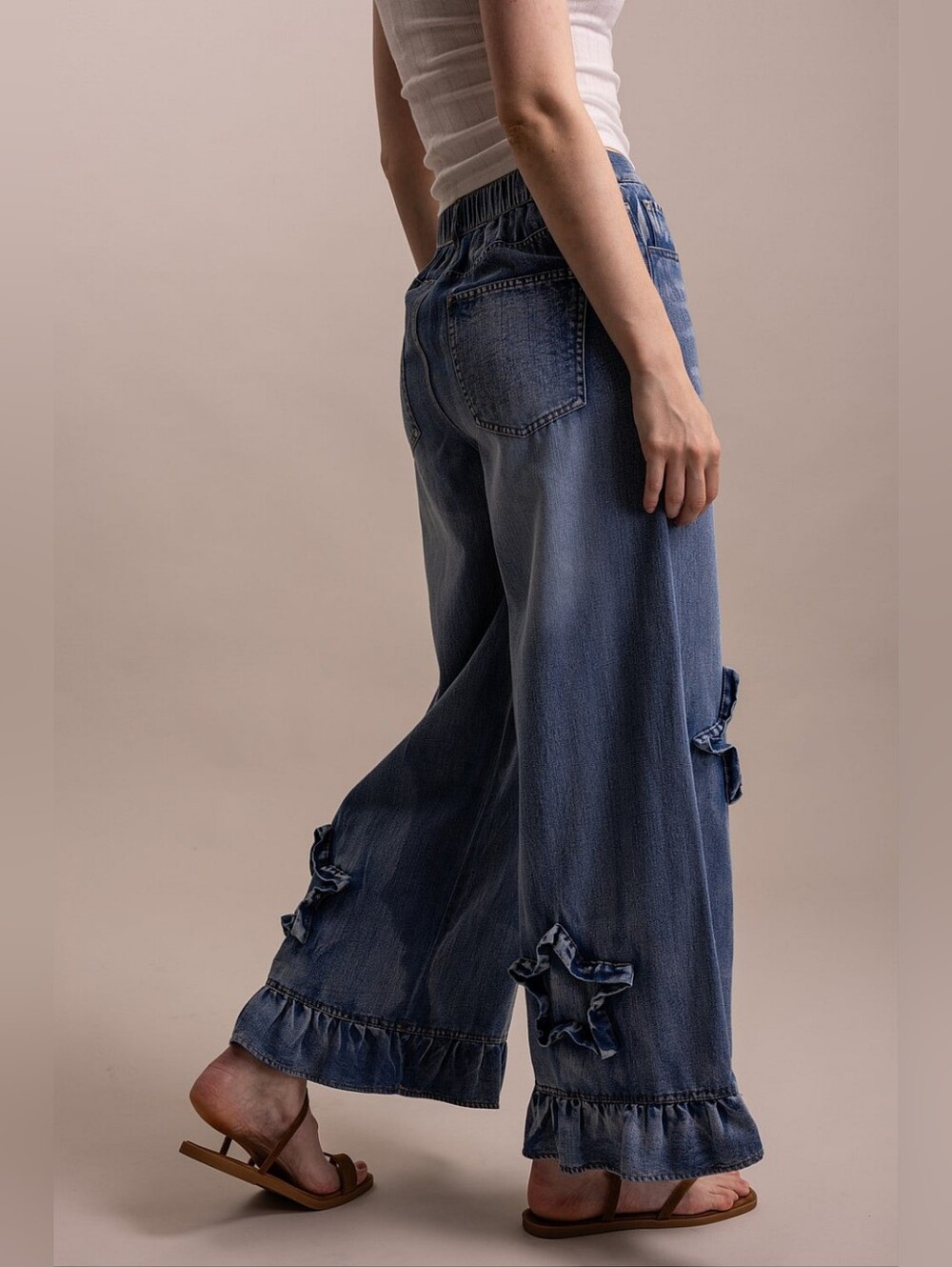 NWT Blue Velvet Large Twinkle & Twirl Star Appliqué Blue Jeans - Picture 3 of 9